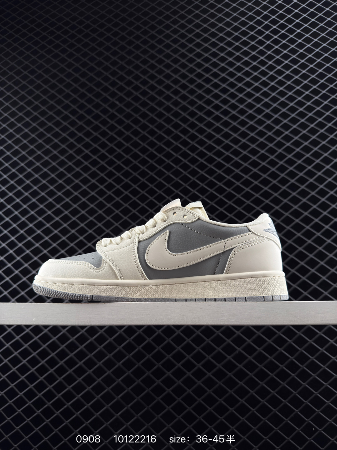 Travis Scott x Air Jordan 1 ” Reverse Mocha “